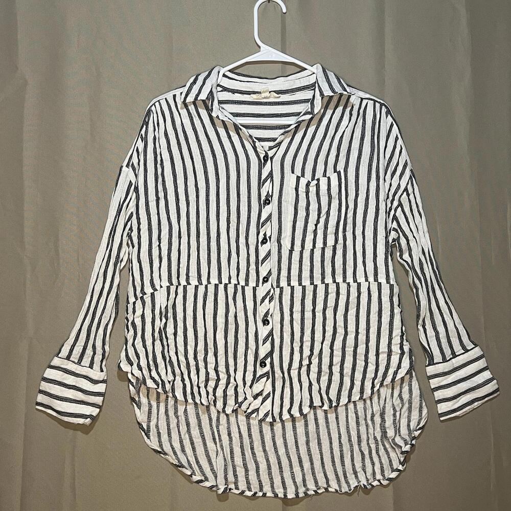 Kye Mi Women's Striped Button-Up Blouse Size S